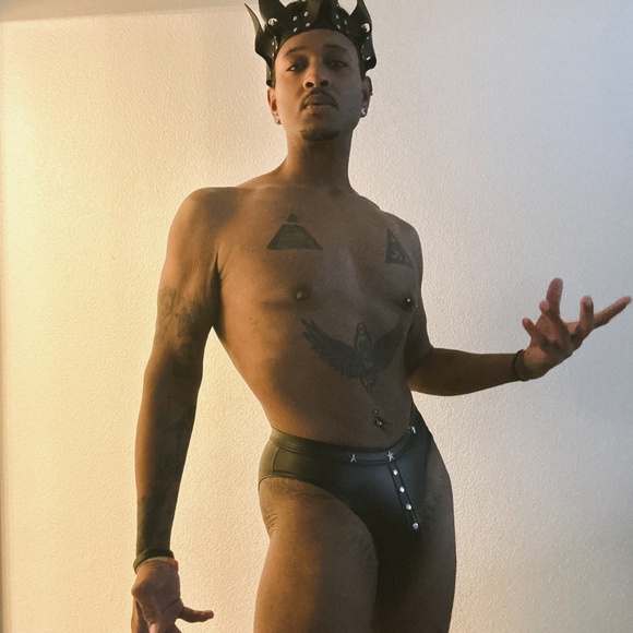 Meet your Posher, Rico - Picture 15 of 15